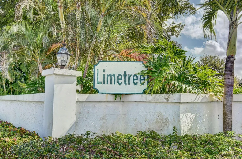 10164 S 40TH WAY S Boynton Beach, FL 33436