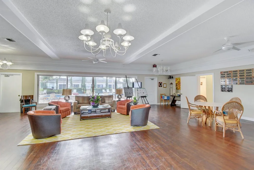 10164 S 40TH WAY S Boynton Beach, FL 33436