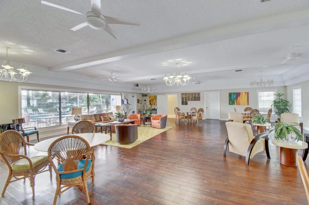 10164 S 40TH WAY S Boynton Beach, FL 33436