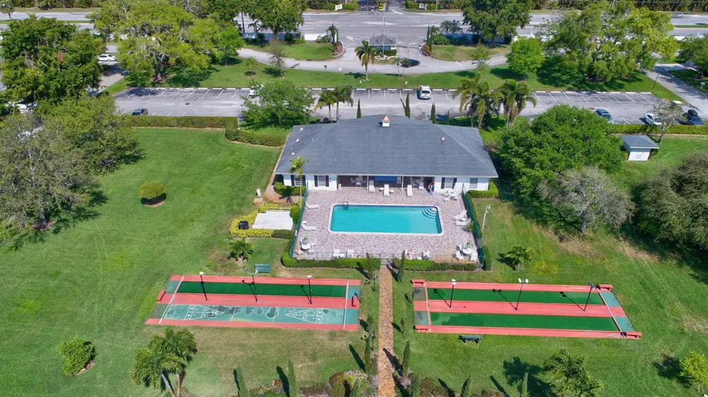 10164 S 40TH WAY S Boynton Beach, FL 33436