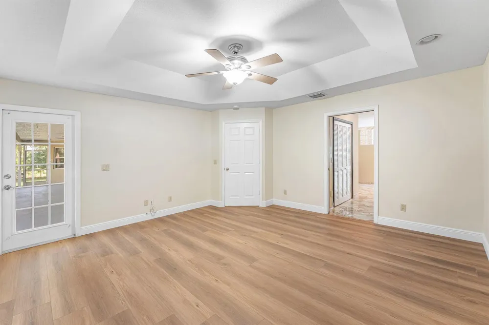 17109 MURCOTT BOULEVARD 