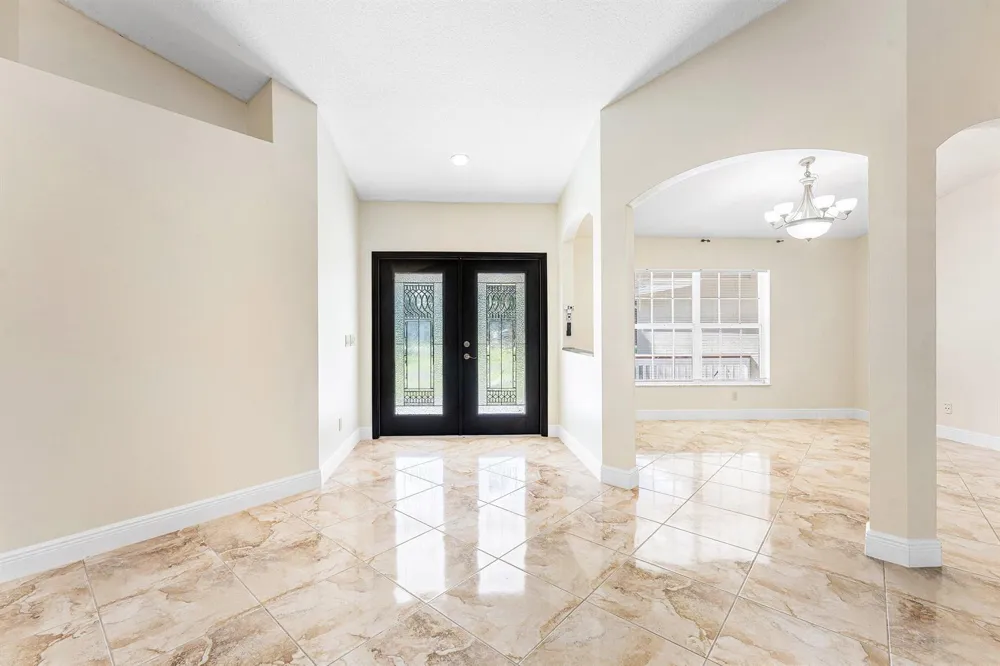 17109 MURCOTT BOULEVARD 