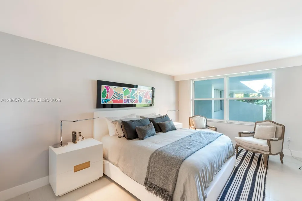 199 Ocean Lane Dr #206 Key Biscayne, FL 33149