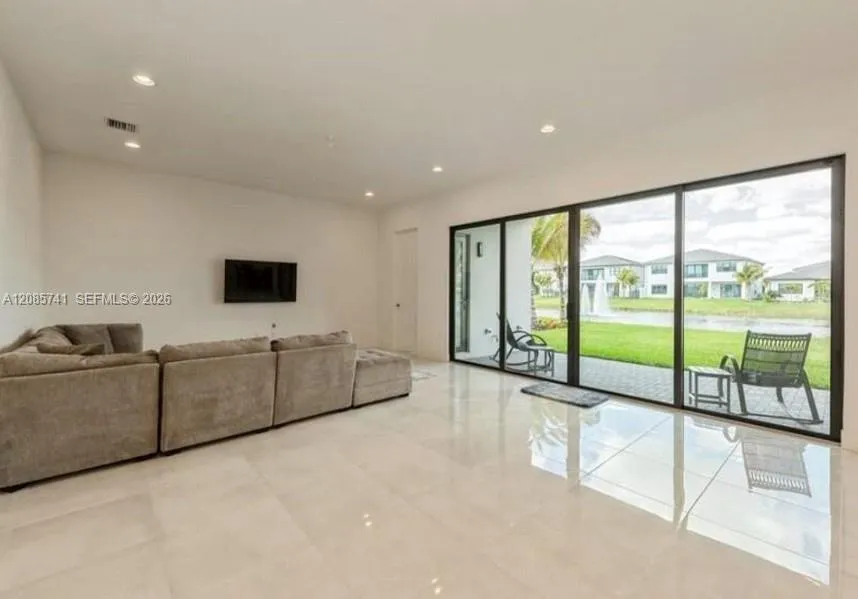 17041 Teton River Rd Boca Raton, FL 33496