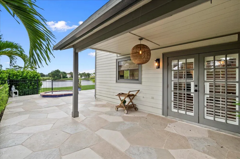 2542 Bedford Mews Drive Wellington, FL 33414