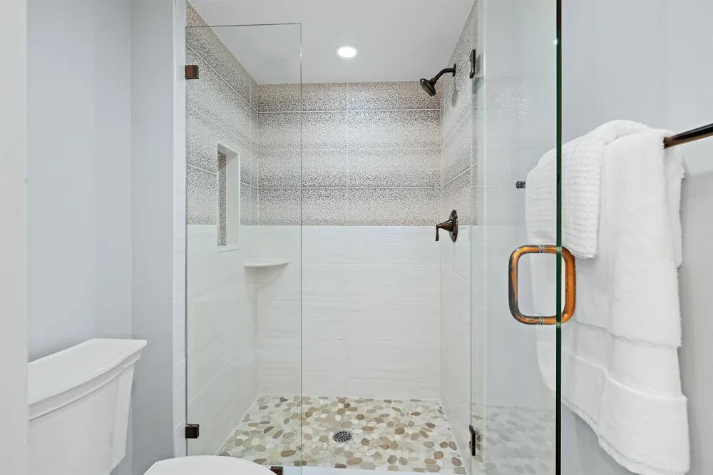 134 LAKESHORE DRIVE #316 North Palm Beach, FL 33408
