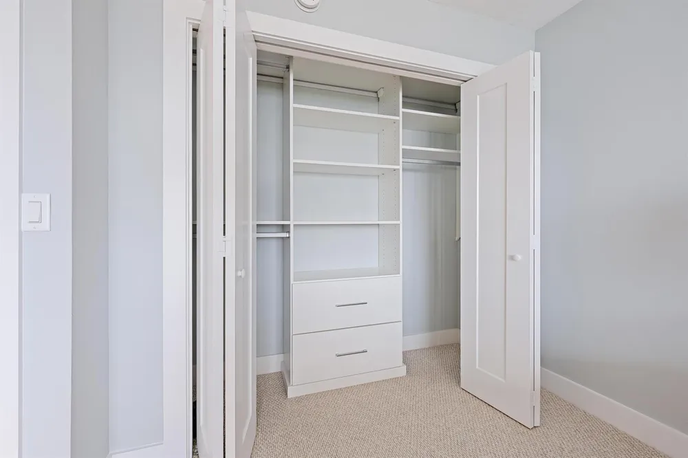 134 LAKESHORE DRIVE #316 North Palm Beach, FL 33408