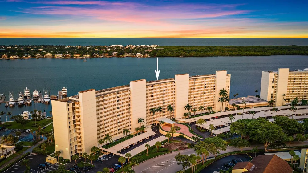 134 LAKESHORE DRIVE #316 North Palm Beach, FL 33408