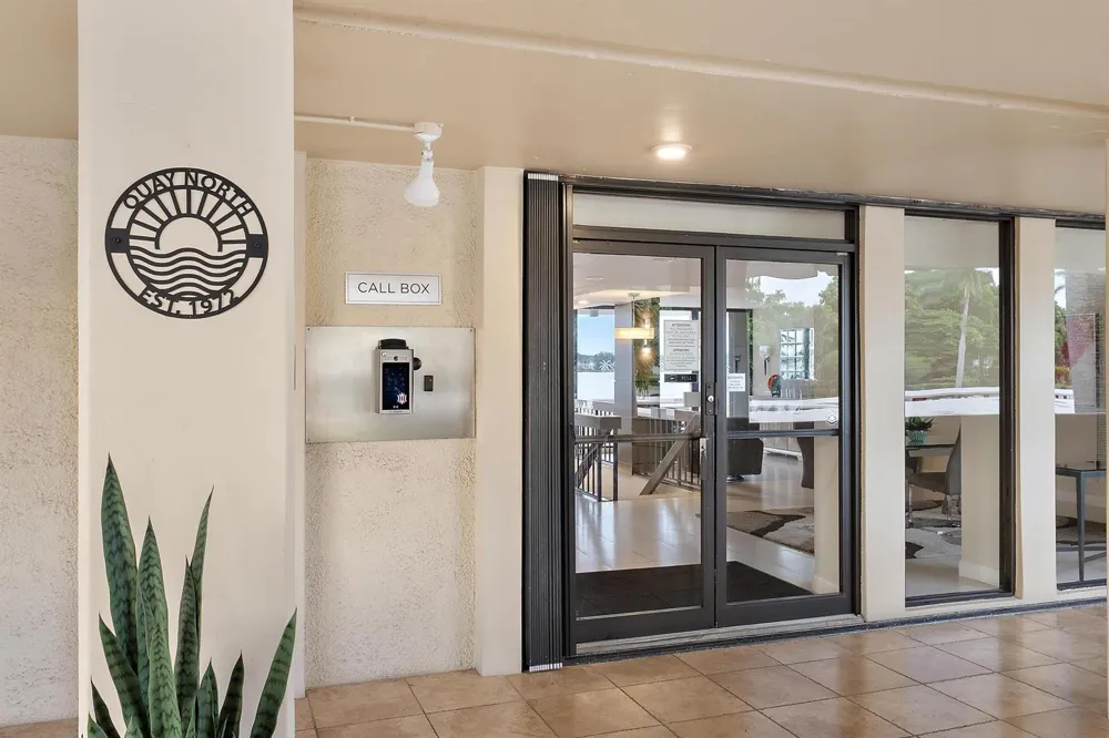 134 LAKESHORE DRIVE #316 North Palm Beach, FL 33408