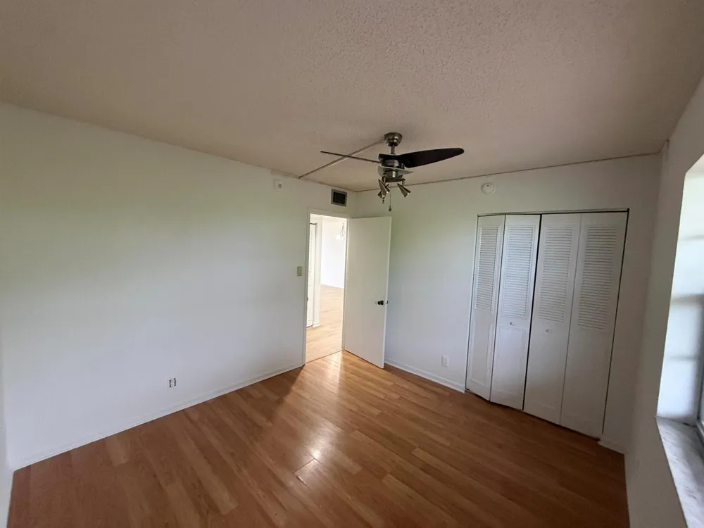 3161 NW 47TH TERRACE #402 Lauderdale Lakes, FL 33319