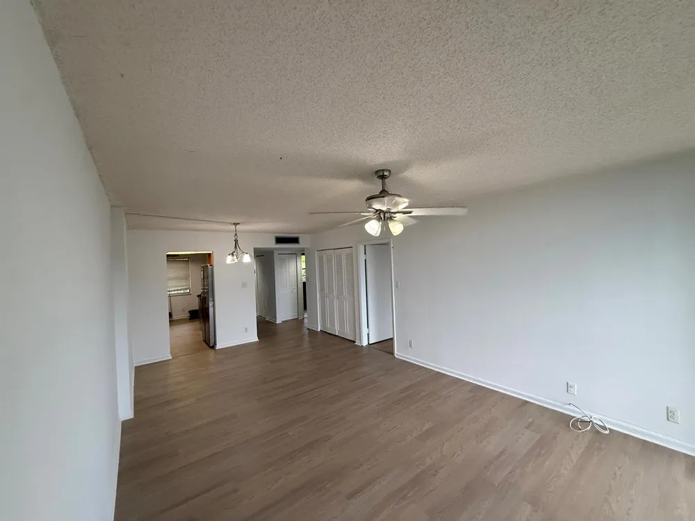 3161 NW 47TH TERRACE #402 Lauderdale Lakes, FL 33319