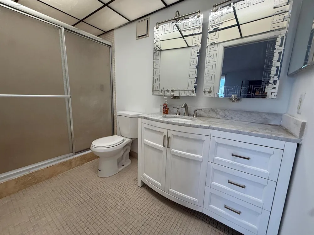 3161 NW 47TH TERRACE #402 Lauderdale Lakes, FL 33319