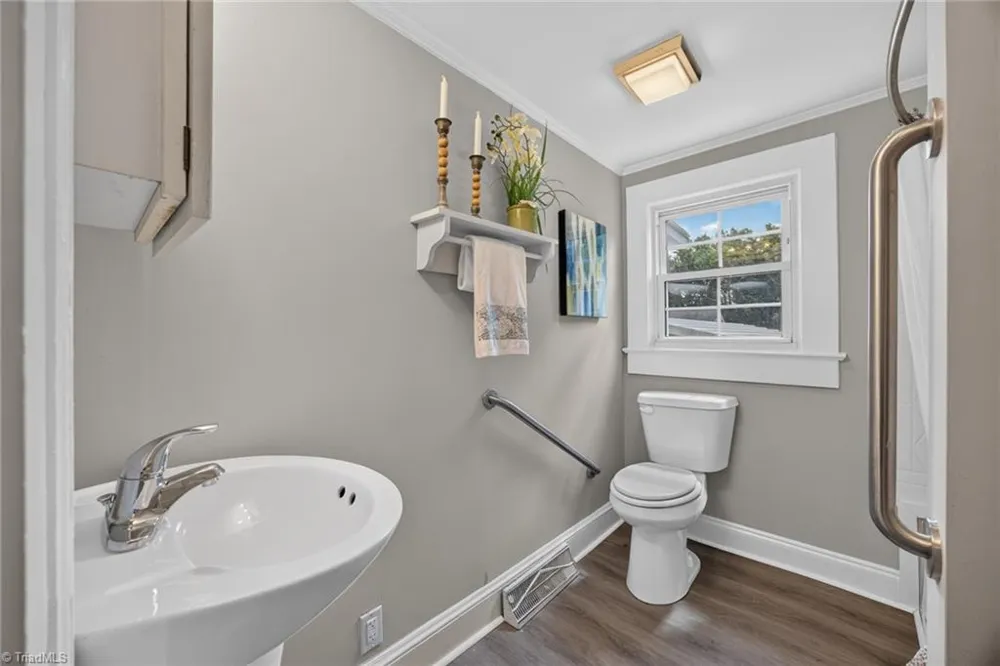 284 New Salem Road Randleman, NC 27317