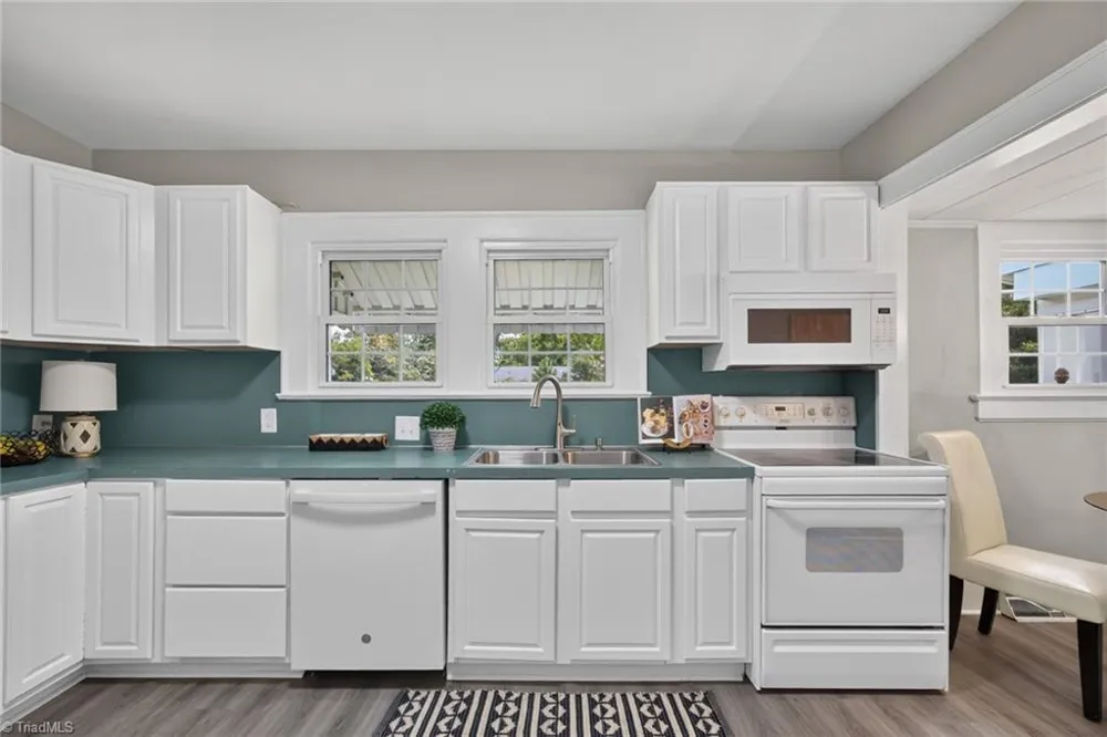 284 New Salem Road Randleman, NC 27317