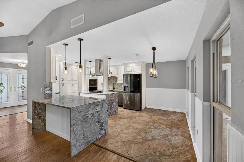 2203 GREENHILLS DRIVE Valrico, FL 33596