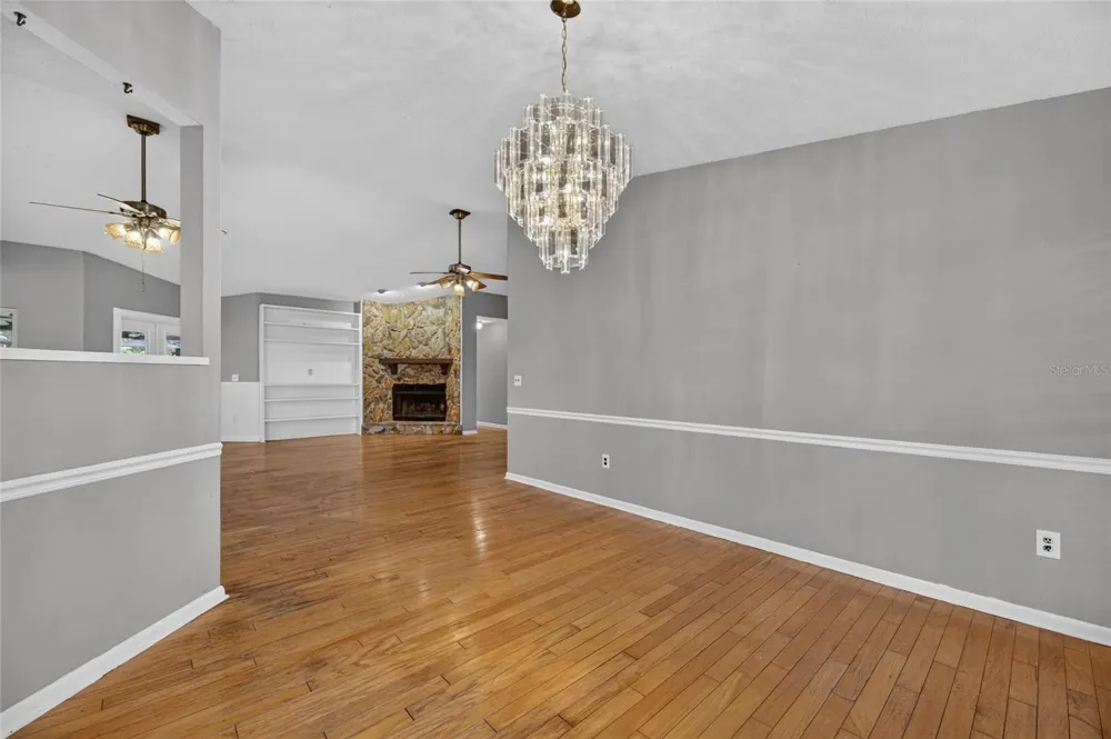 2203 GREENHILLS DRIVE Valrico, FL 33596