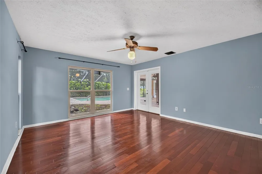 2203 GREENHILLS DRIVE Valrico, FL 33596