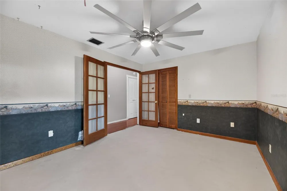 2203 GREENHILLS DRIVE Valrico, FL 33596