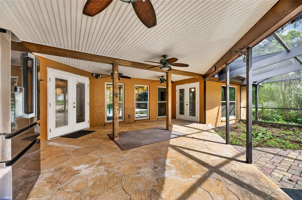 2203 GREENHILLS DRIVE Valrico, FL 33596