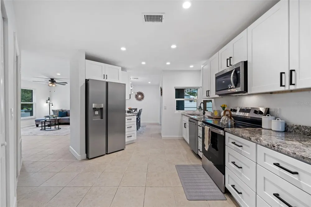 6060 MACBETH LANE Fort Myers, FL 33908