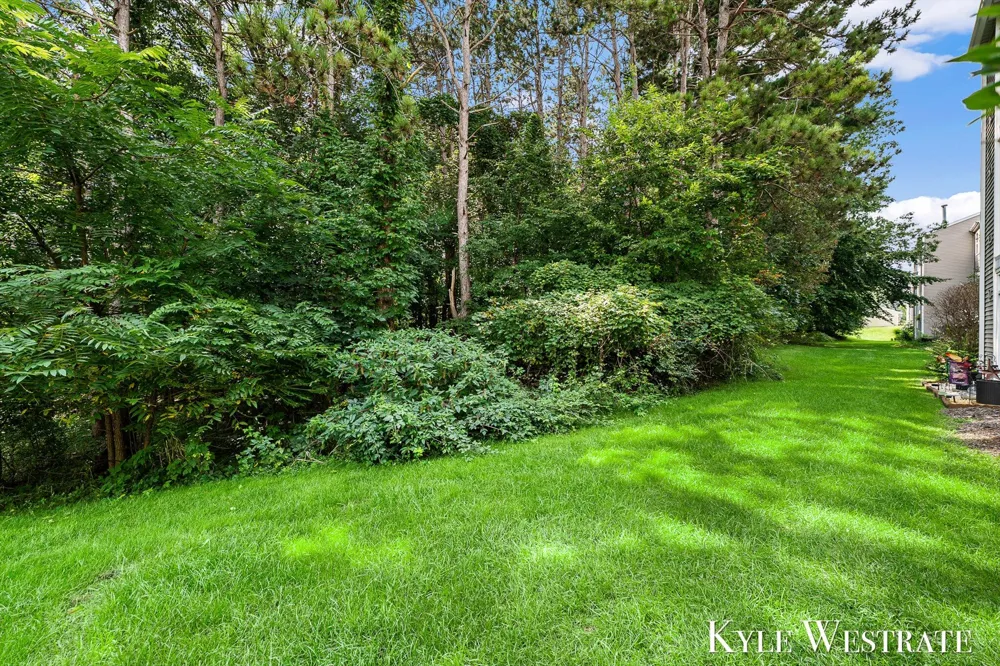 3149 Poplar Creek Drive SE #103 Kentwood City, MI 49512