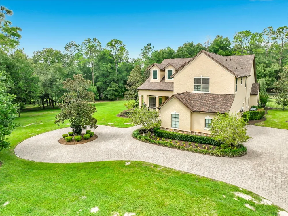 35719 HIGH PINES DRIVE Eustis, FL 32736