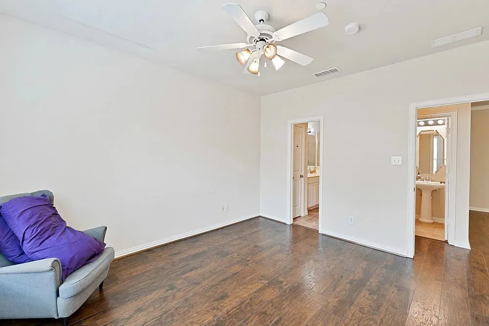 7913 Hannah Street Plano, TX 75025