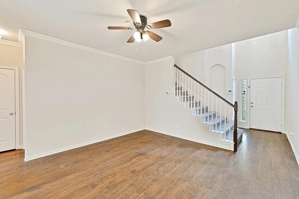 7913 Hannah Street Plano, TX 75025