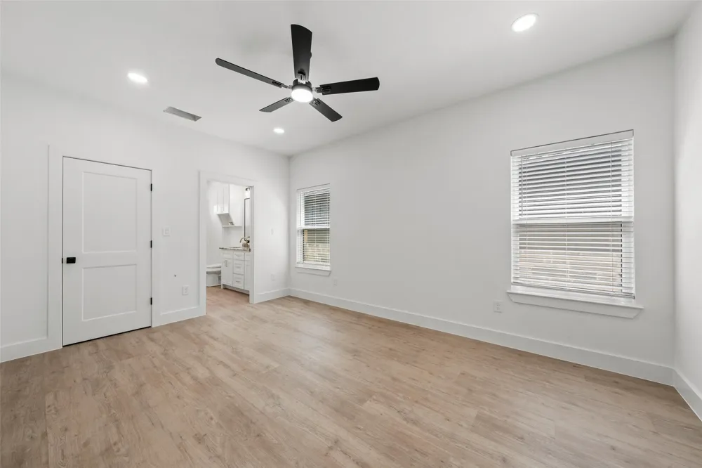 300 Johnson Street McGregor, TX 76657