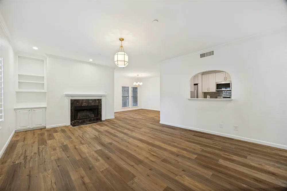8610 Turtle Creek Boulevard ##212 Dallas, TX 75225