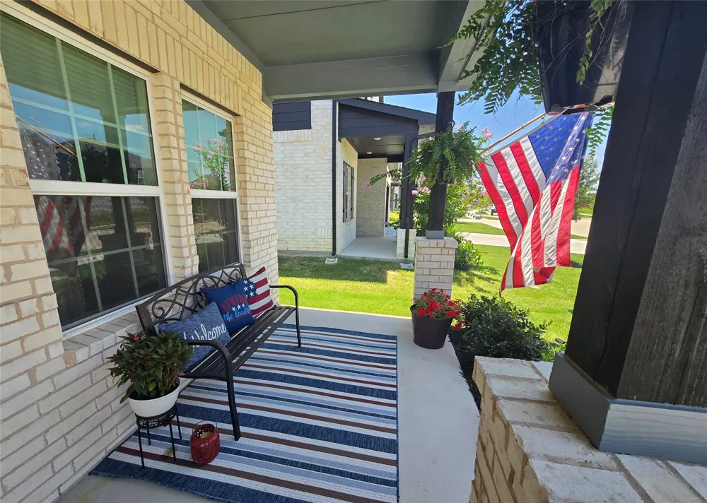 3921 Bluestem Boulevard Argyle, TX 76226