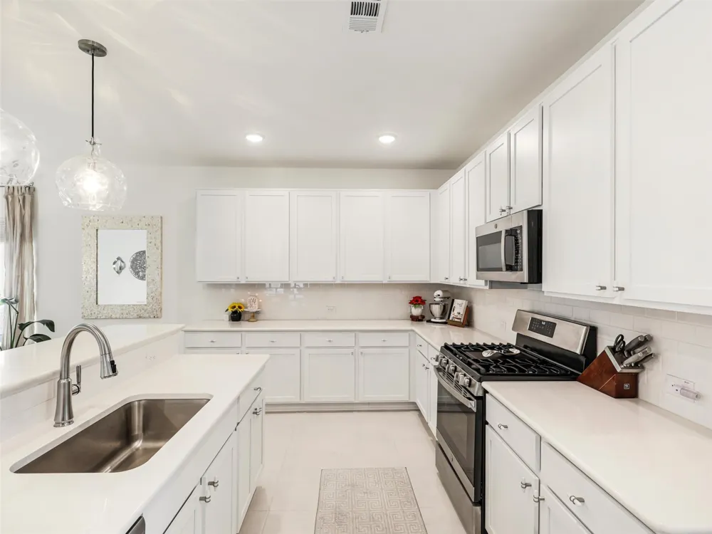 3921 Bluestem Boulevard Argyle, TX 76226