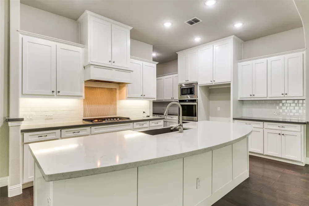 708 Dusty Trail Little Elm, TX 76227