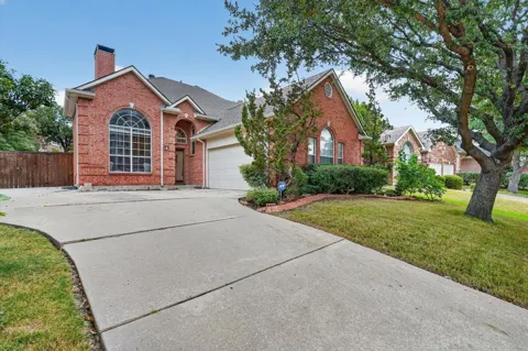 9803 Hickory Hollow Lane