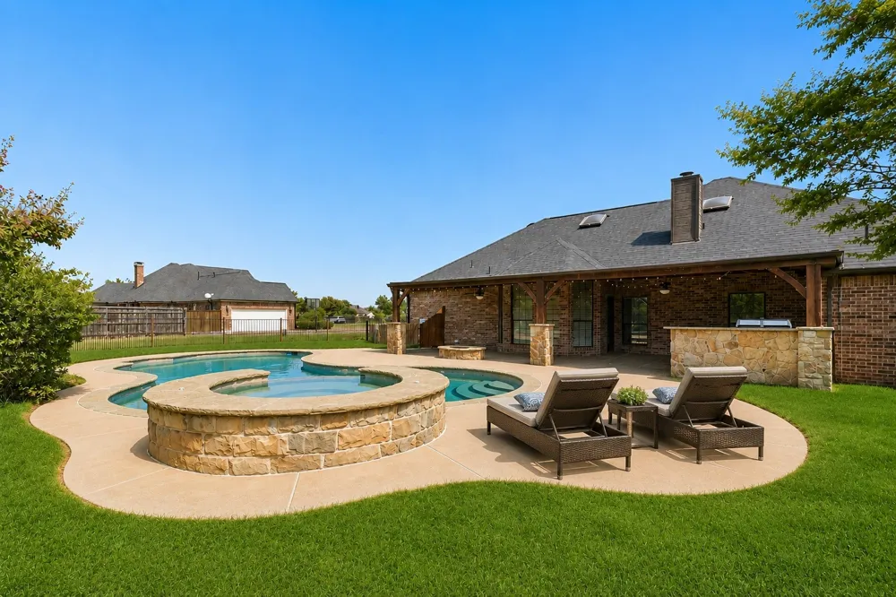 10377 W Dublin Drive Forney, TX 75126