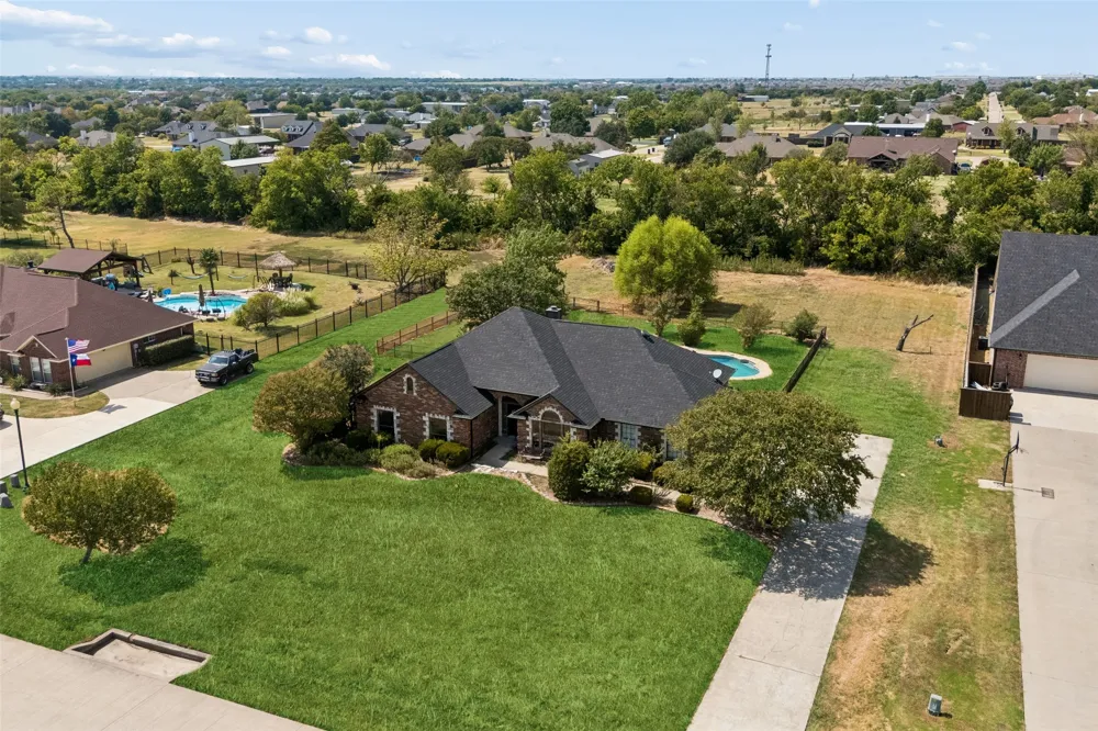 10377 W Dublin Drive Forney, TX 75126