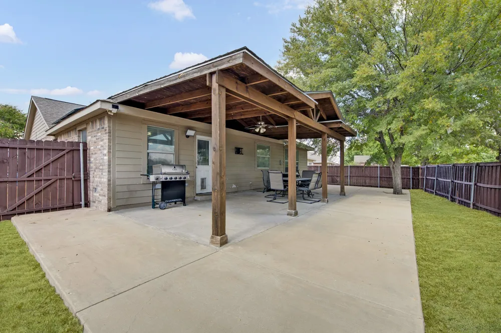 3350 Choir Street Dallas, TX 75237