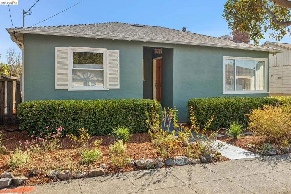 3518 Nevin Ave Richmond, CA 94805