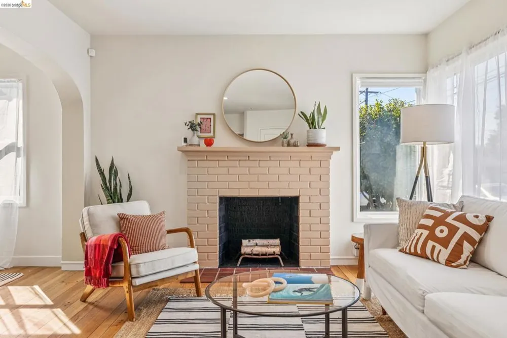 3518 Nevin Ave Richmond, CA 94805
