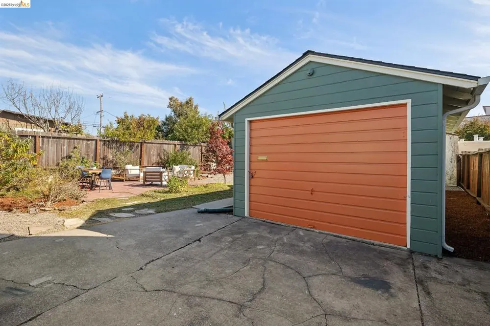 3518 Nevin Ave Richmond, CA 94805
