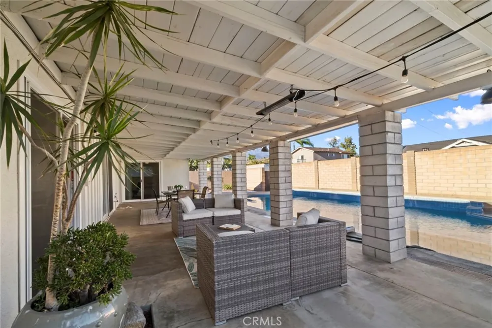 1338 Albright Upland, CA 91786
