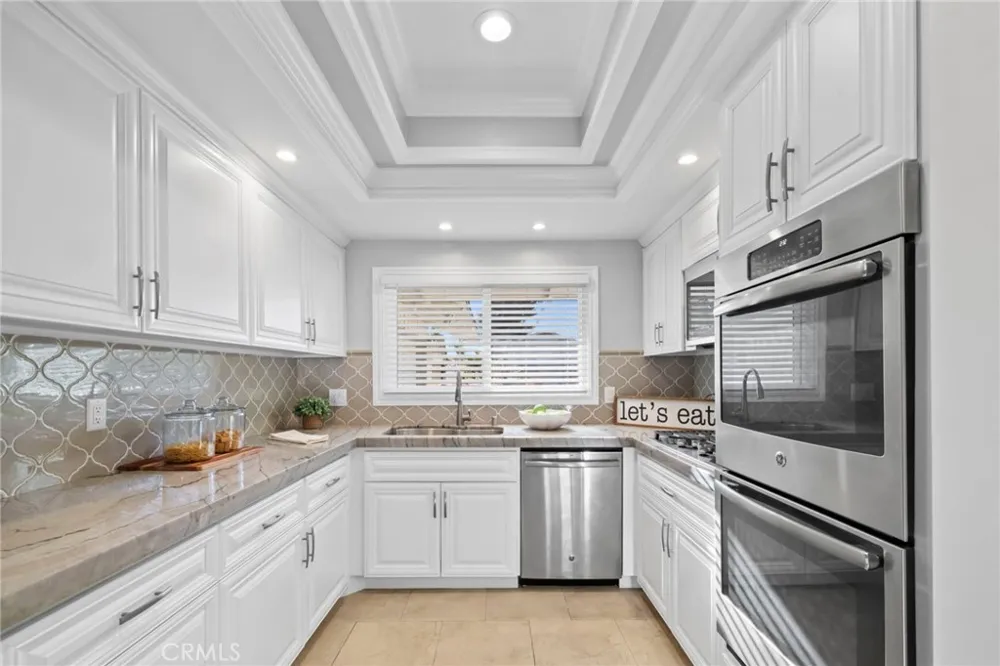 1338 Albright Upland, CA 91786