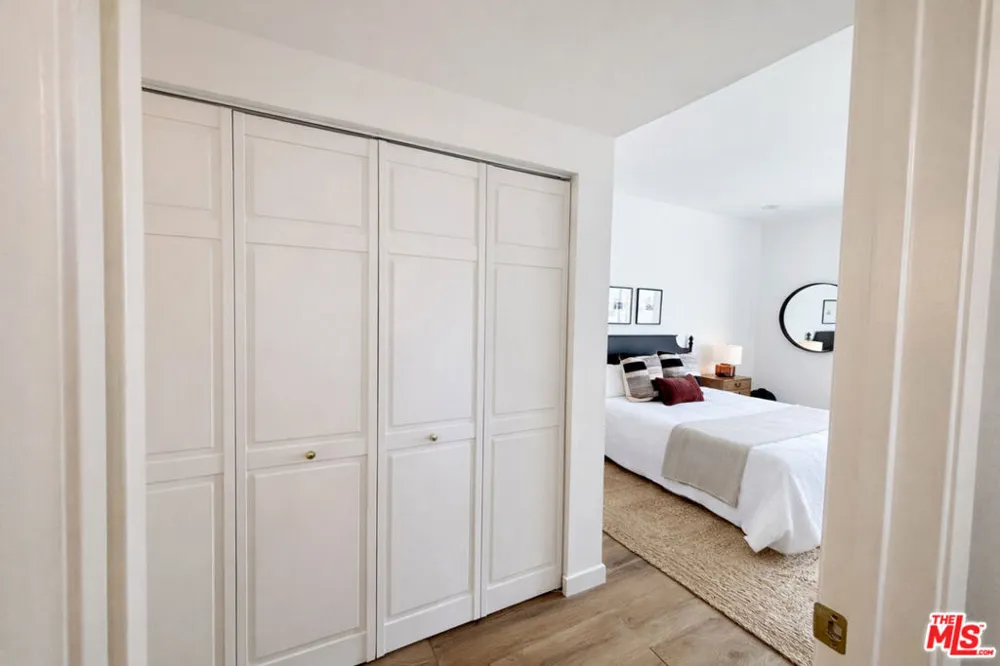 13920 Moorpark Street #308 Sherman Oaks, CA 91423