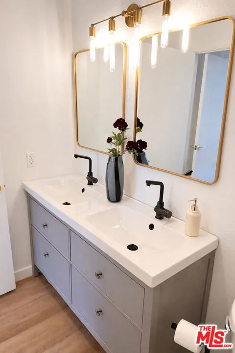 13920 Moorpark Street #308 Sherman Oaks, CA 91423