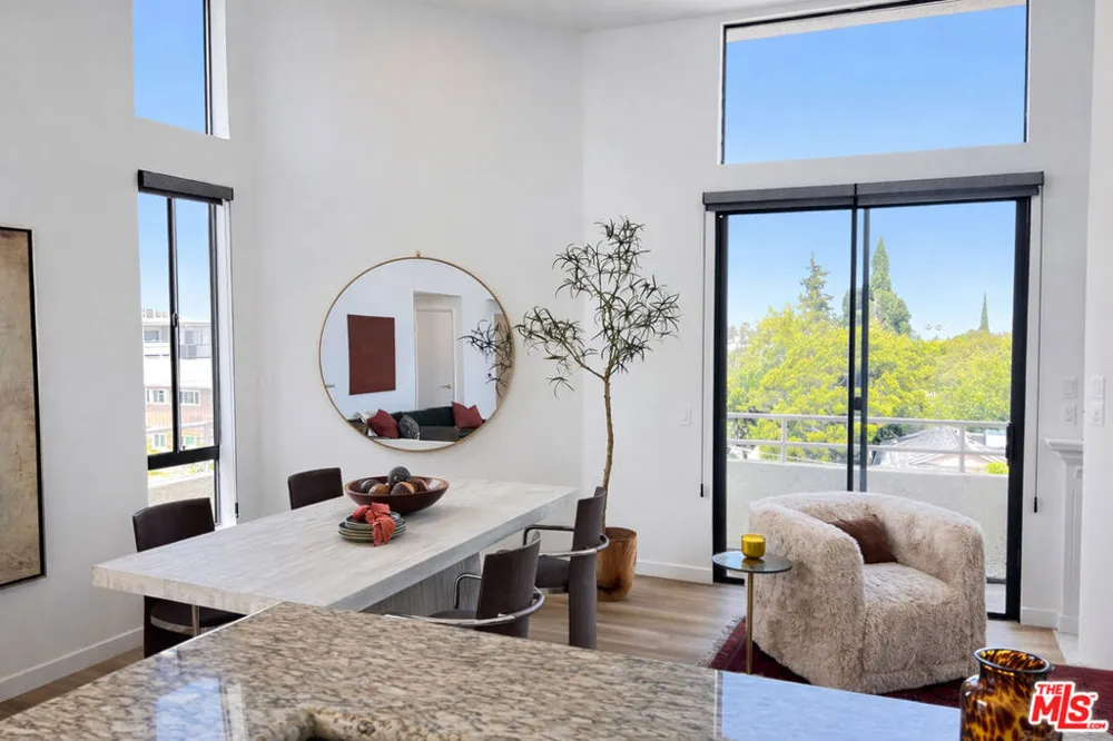 13920 Moorpark Street #308 Sherman Oaks, CA 91423