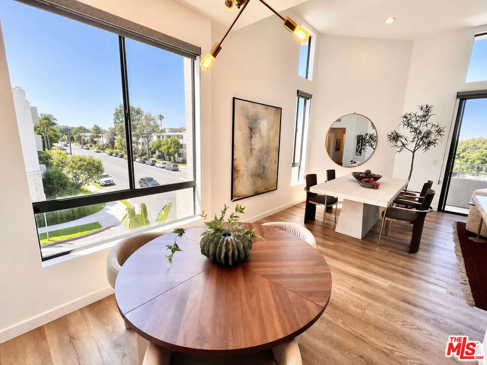 13920 Moorpark Street #308 Sherman Oaks, CA 91423