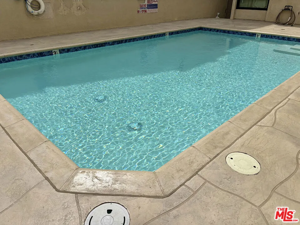 13920 Moorpark Street #308 Sherman Oaks, CA 91423