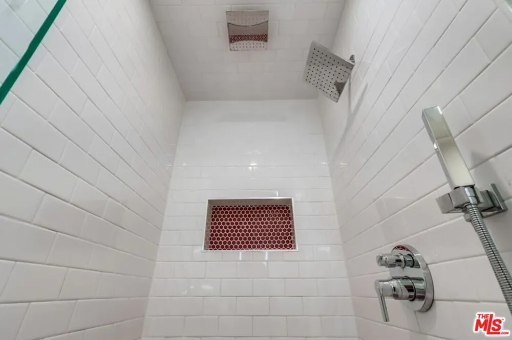 1275 Havenhurst Drive #4 West Hollywood, CA 90046