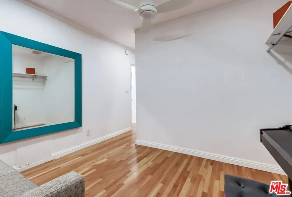 1275 Havenhurst Drive #4 West Hollywood, CA 90046