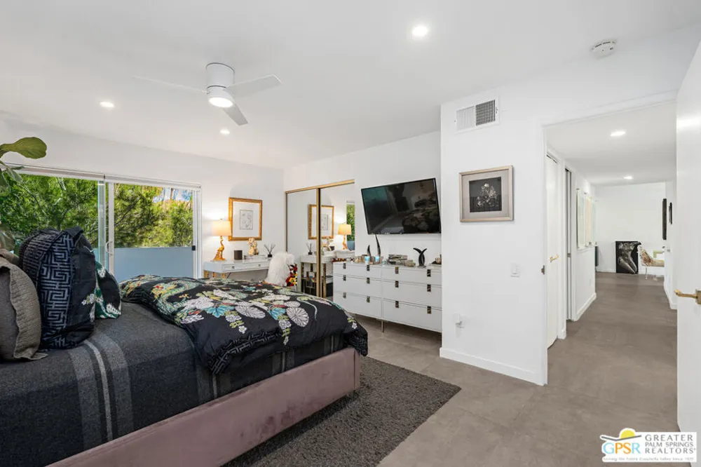 2300 S Palm Canyon Drive #31 Palm Springs, CA 92264